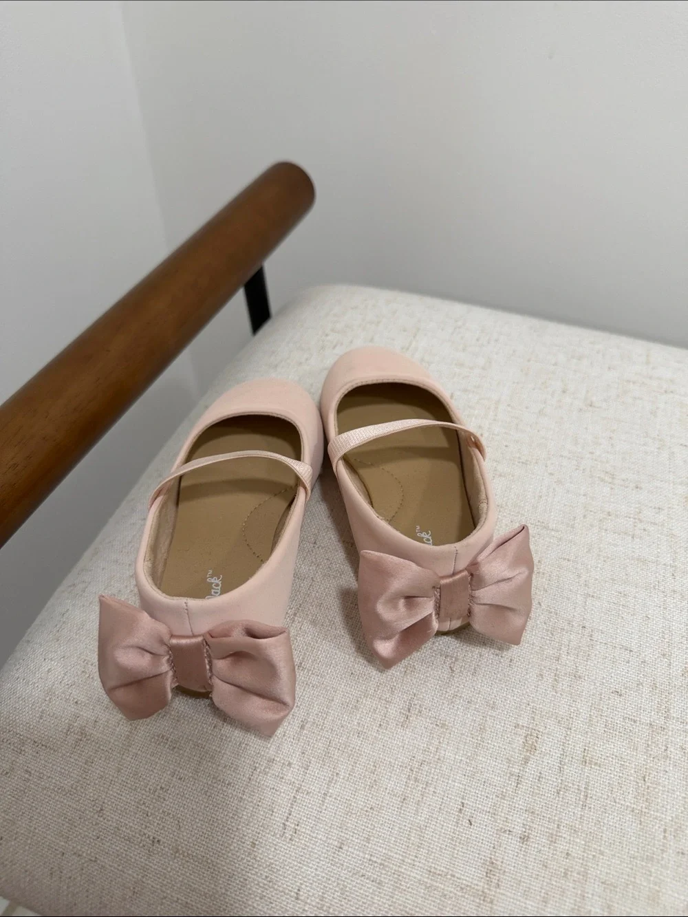 Cat & Jack Light Pink Bow Mary Jane Dress Shoes